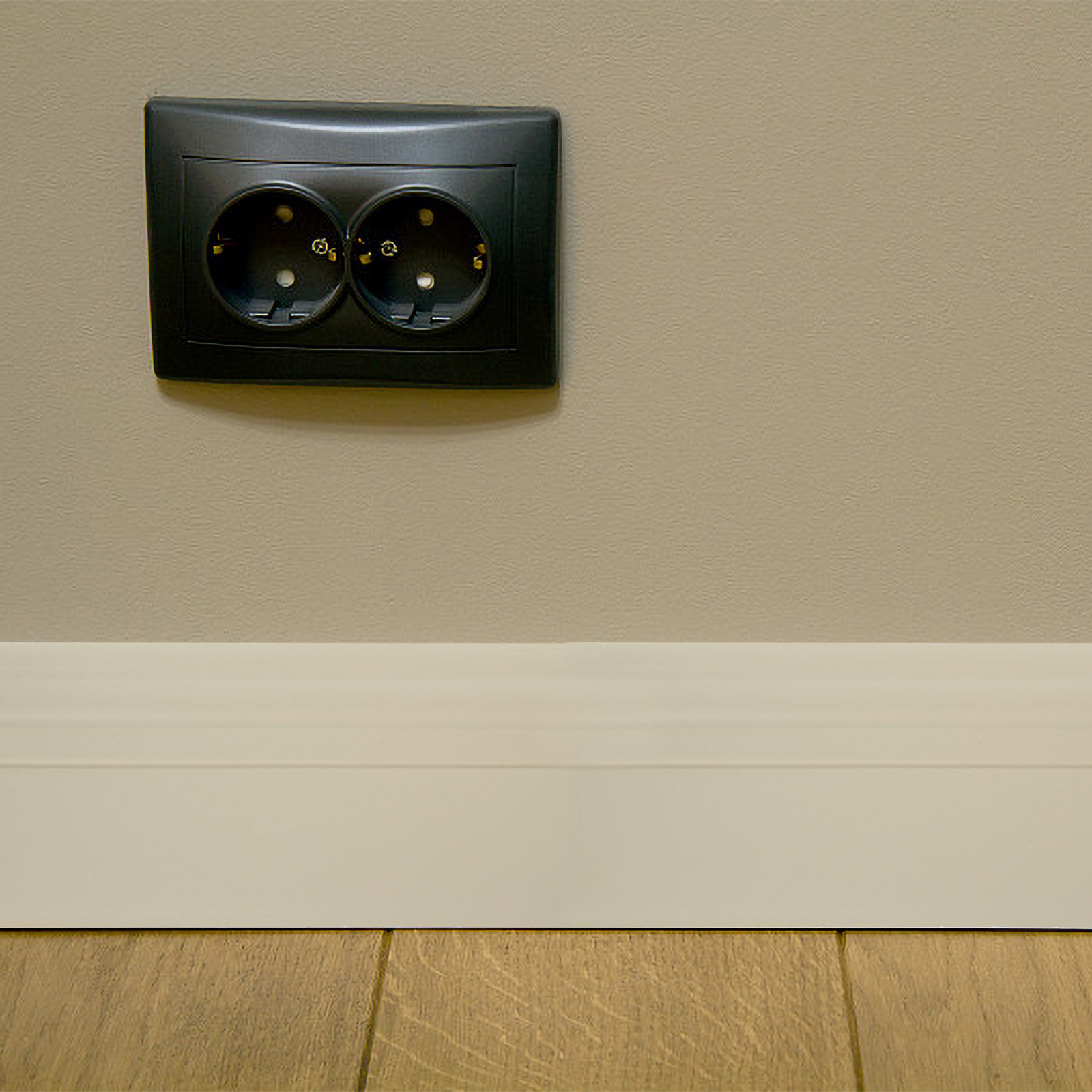 Friso de parede autoadesivo, r - Baseboard Molding Trim avaliação e preço