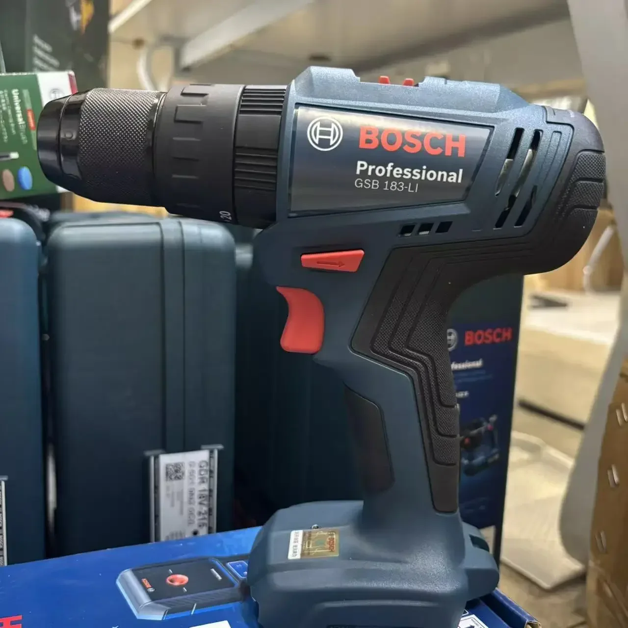 Furadeira de Impacto Bosch GSB - Bosch Drill Gsb 18V avaliação e preço